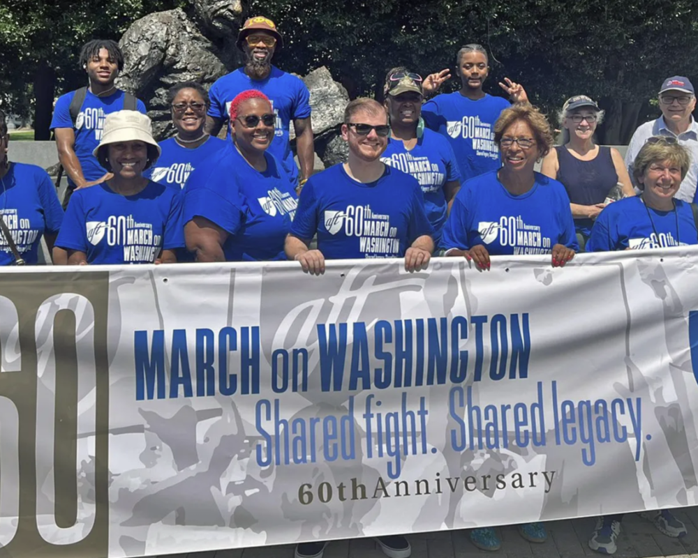 AFT members get ready to March on Washington.