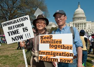 Keep families together signs