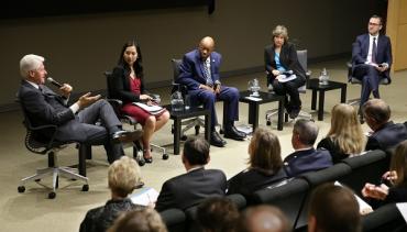 Bill Clinton with Weingarten and others on panel