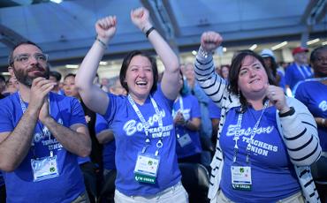 Happy crowd at opening session