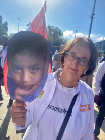 Geneva-Mexico border Protest SNTE Member