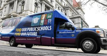 NYSUT FOF bus