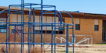 playground monkey bars