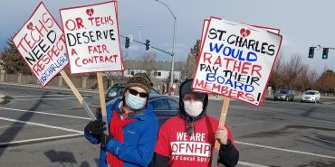 Oregon hospital techs picket line