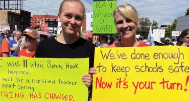 Maestros de Minnesota en el mitin March For Our Lives.