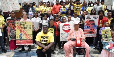 Weingarten en el ayuntamiento de la Biblioteca de la Libertad de la NAACP de Florida