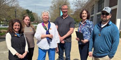 image of six union members posing for picture