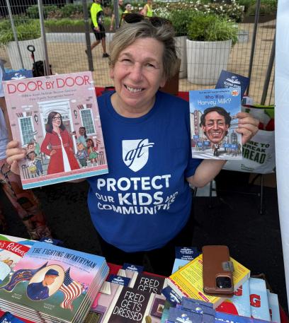 AFT President Randi Weingarten joined AFT members to give away books during the Pride event in Washington.