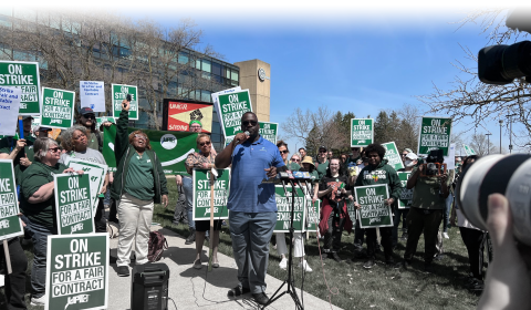 Photo of AFT Secretary-Treasurer Fedrick C. Ingram at labor rally